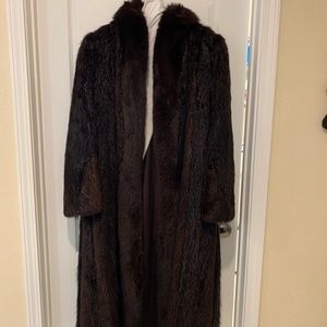 Fur Coat. Long Beaver. Full length. Gorgeous.!!!! Vintage.